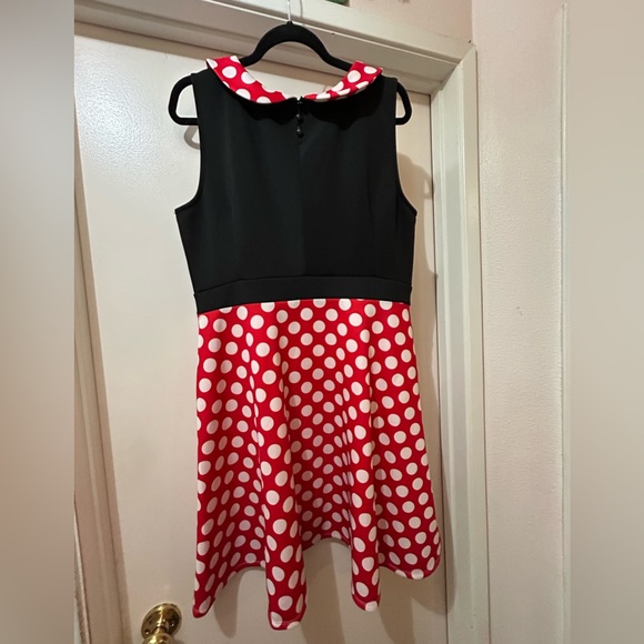 Disney Minnie Mouse Dress - Picture 2 of 7
